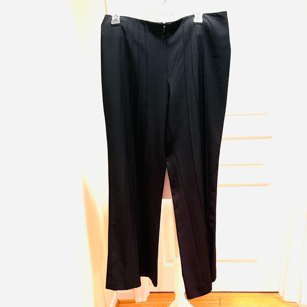 Talk of the Walk Black Women's Pants